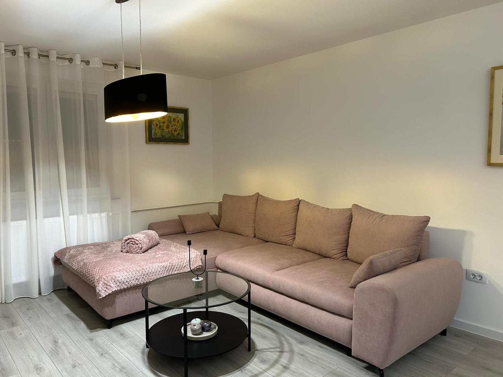 Nastasija Apartment Ösek Dış mekan fotoğraf